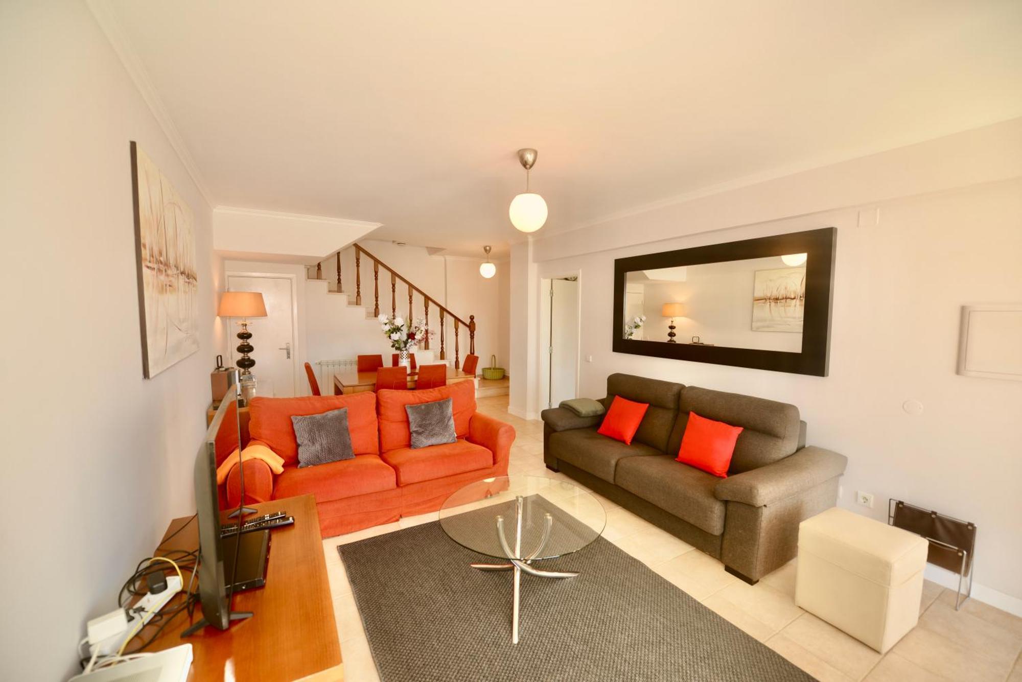 Bay Apartment *